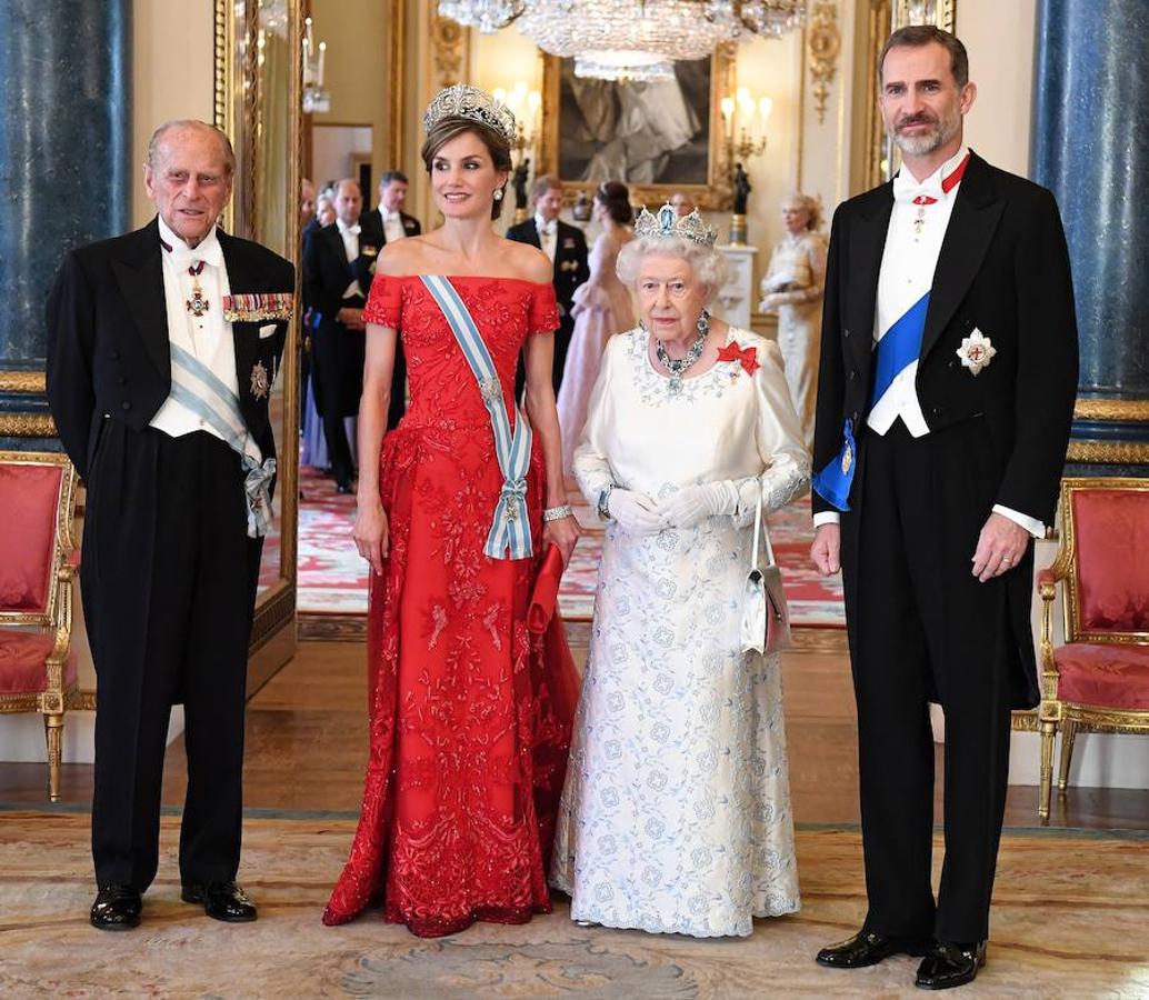 Con los Reyes de España. Durante el mes de julio de 2017  Don  Felipe y Doña Letizia realizaron una visita oficial  al Reino Unido