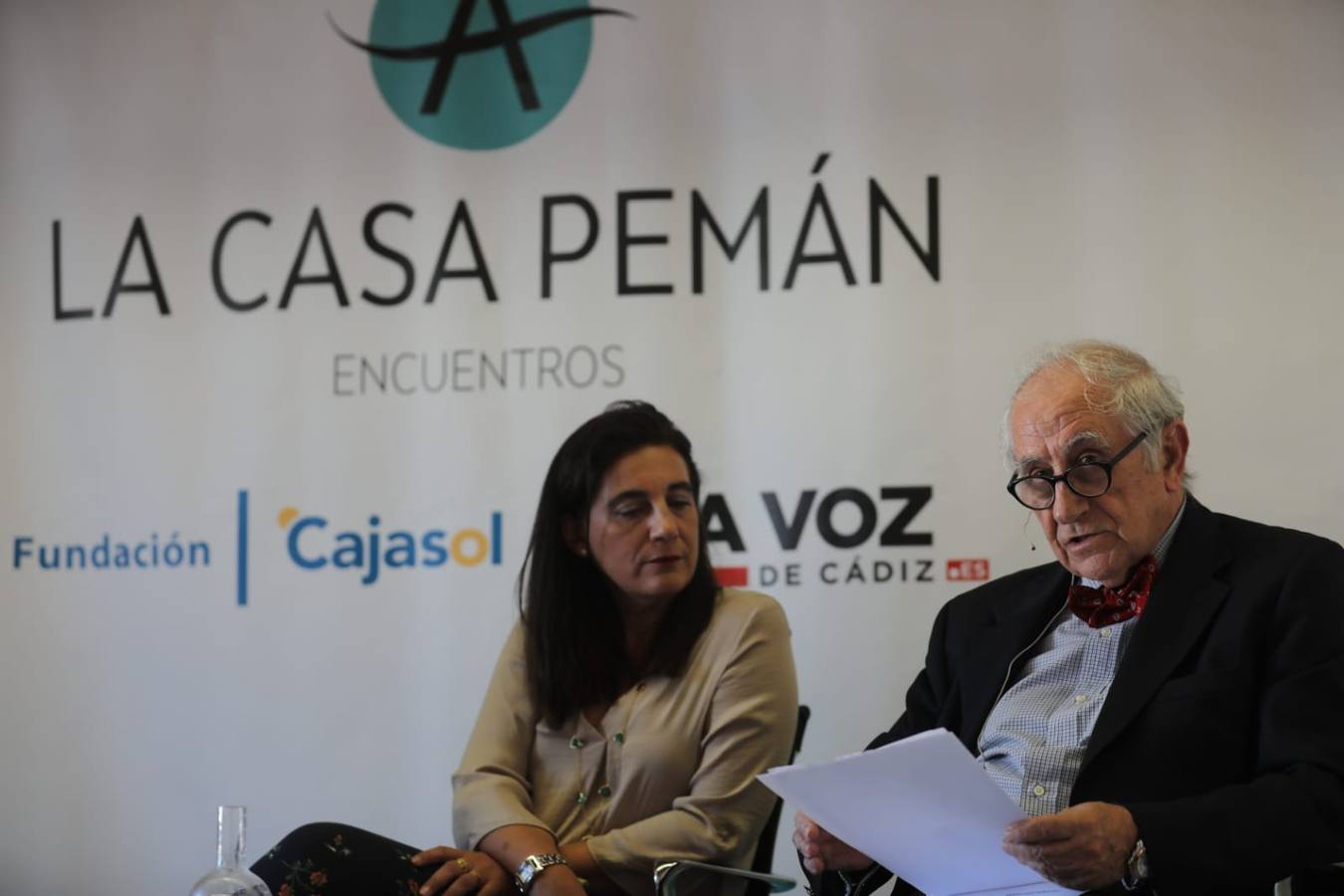 FOTOS: &#039;Poesía en el tiempo&#039; con Victoria Ash e Inocencio Arias