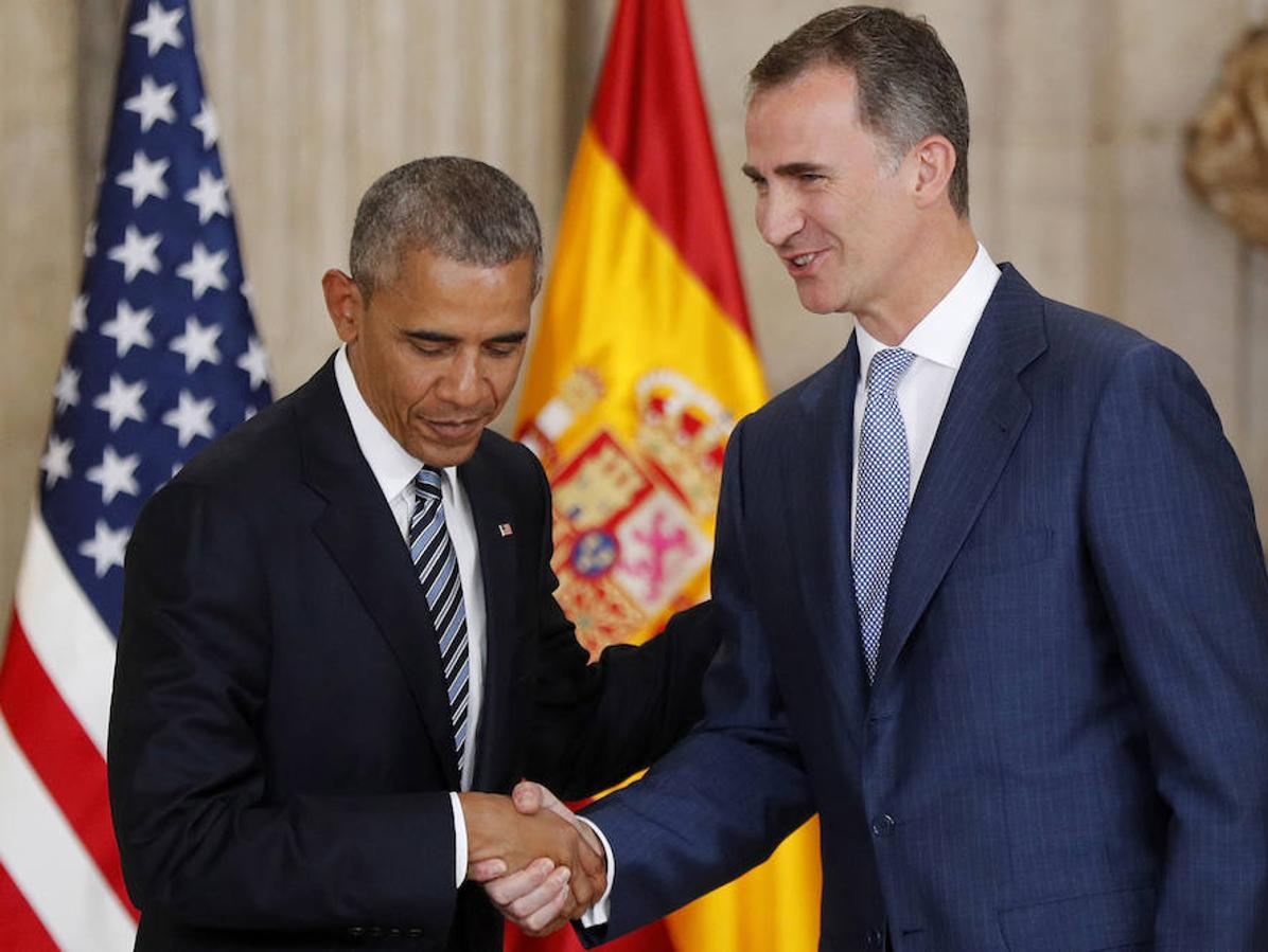 Mejorar relaciones con el mundo. Don Felipe se reunió con el expresidente de Estados Unidos, Barack Obama, para tratar de mejorar la imagen de España en el exterior.