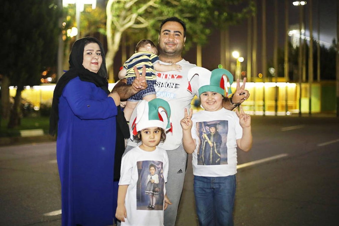 Las mujeres iraníes, por primera vez en el fútbol en Teherán