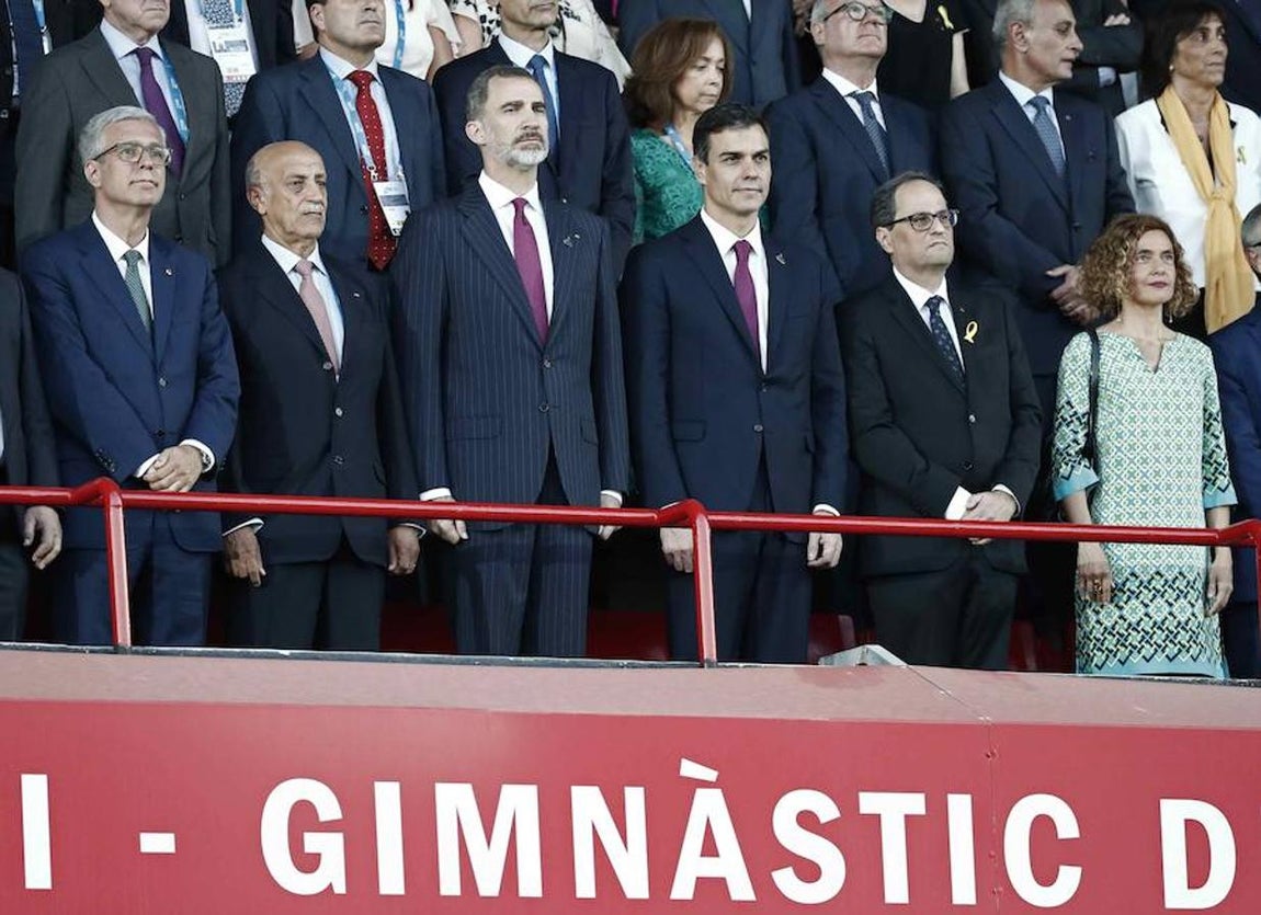 El Rey, Pedro Sánchez, Quim Torra, la ministra de Política Territorial Meritxel Batet, el alcalde de Tarragona, José Félix Ballesteros.. 