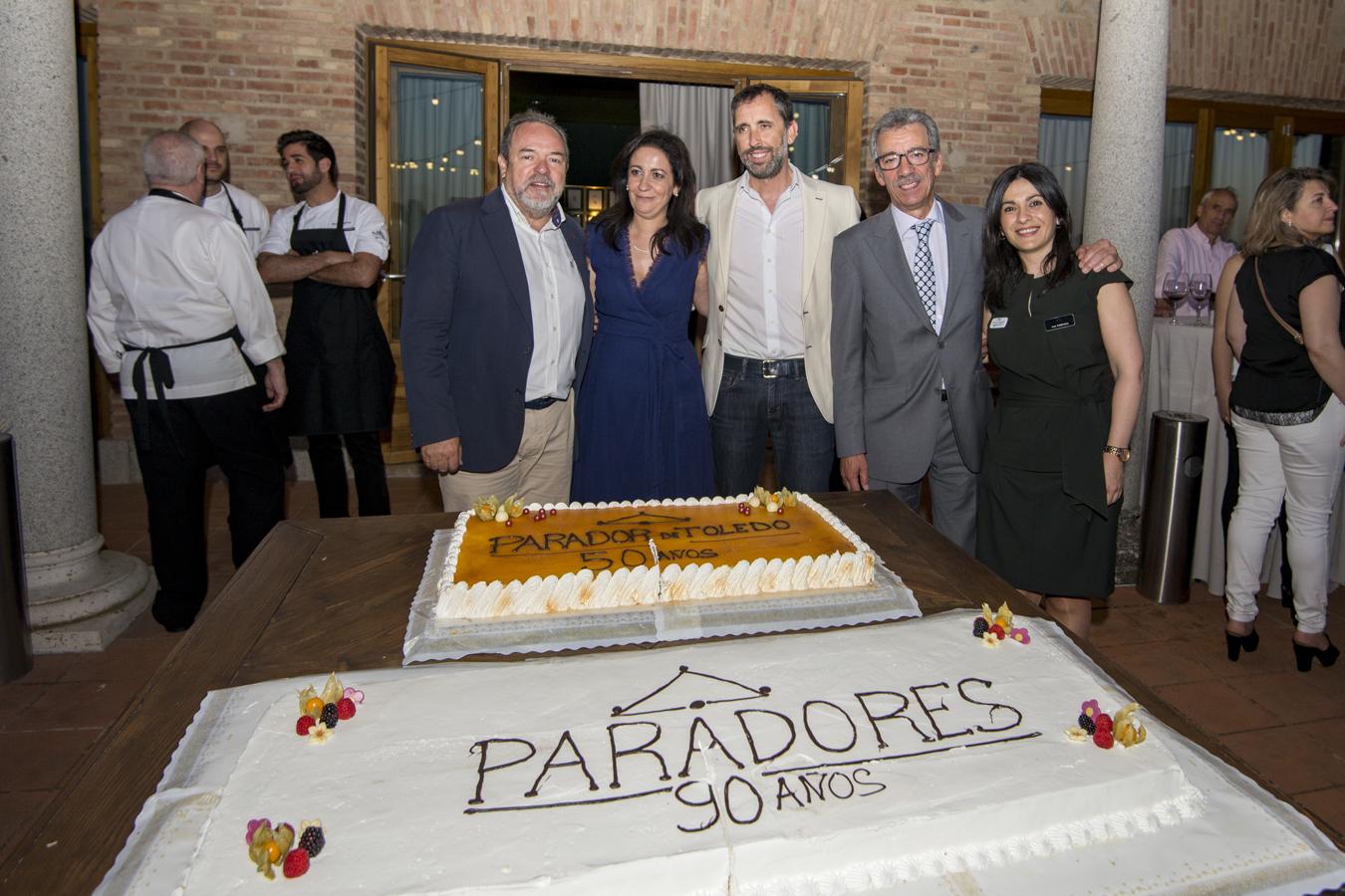 Animada velada en el 50 cumpleaños del Parador