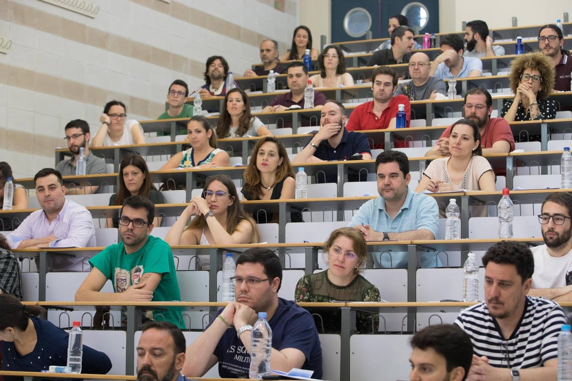 Las oposiciones a Secundaria en Córdoba, en imágenes
