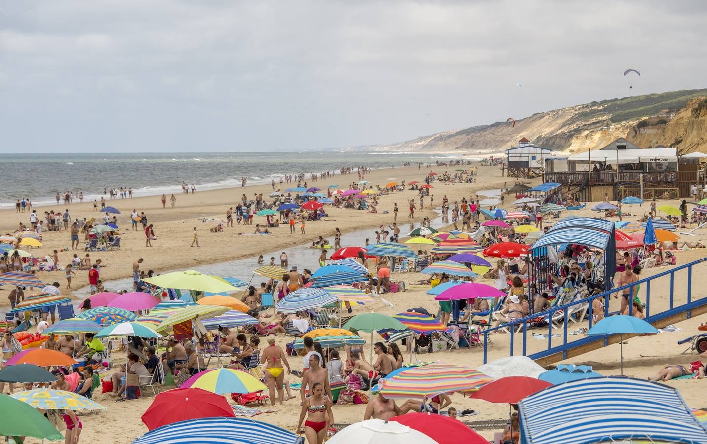 Primeros días de julio en la playa de Matalascañas