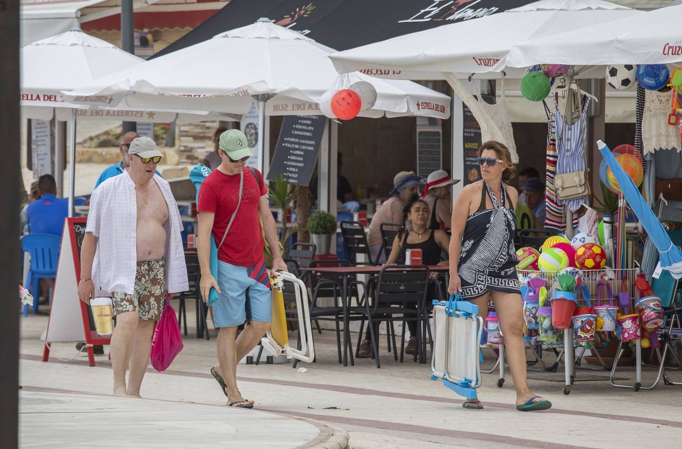 Primeros días de julio en la playa de Matalascañas