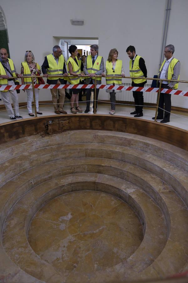 15. El baño de la reina. Es una bañera de mármol redonda que se encuentra en la zona del primer palacio de la finca, la que ocupó la reina María Cristina de Borbón Dos Sicilias