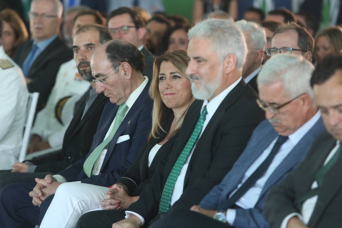 Navantia entrega la segunda plataforma eólica a Iberdrola