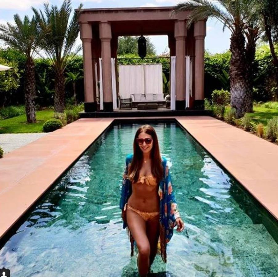 Paula Echevarría. La actriz ha subido esta foto que simboliza el comienzo de sus vacaciones con una descripción muy sencilla que refleja su única preocupación en esta época del año: «sentir el verano»