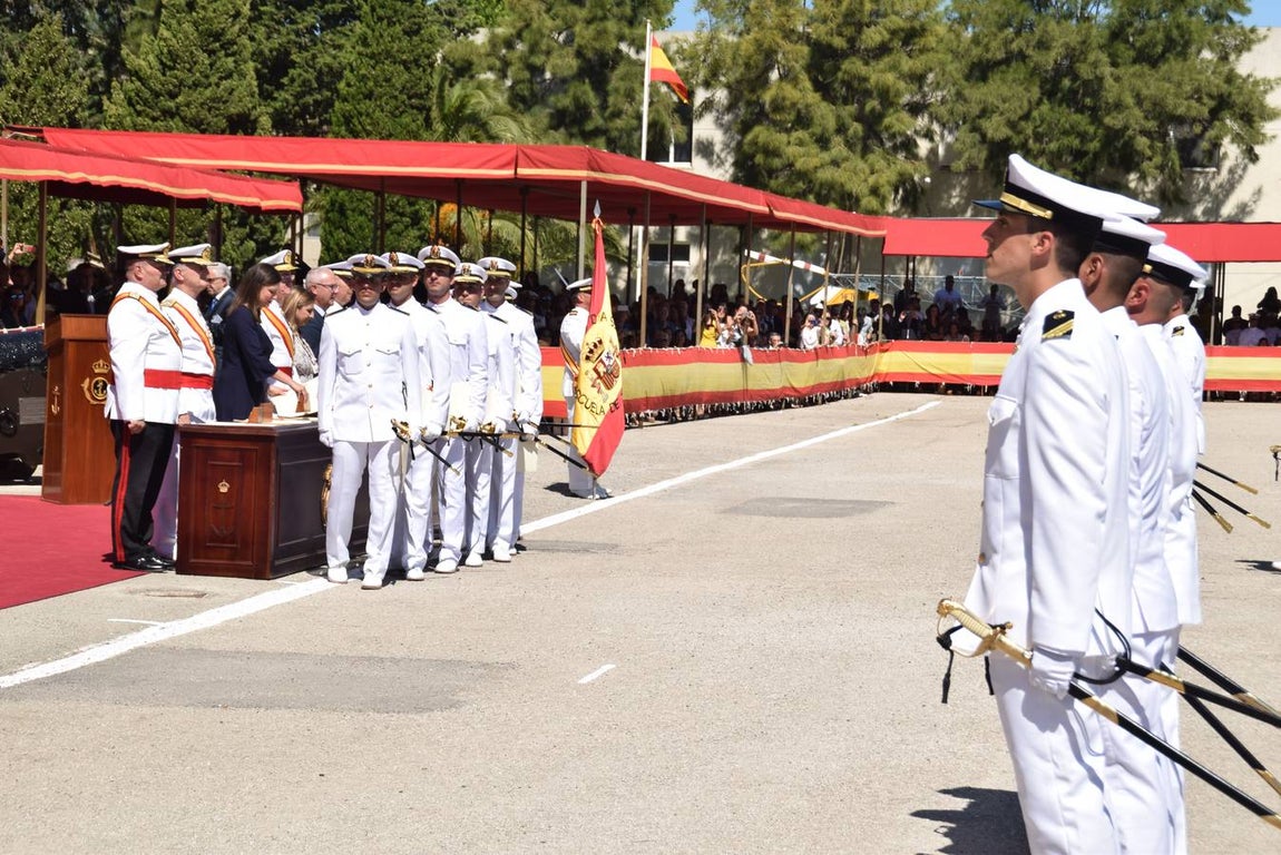El Rey Felipe VI preside la entrega de Despachos en la Escuela de Suboficiales