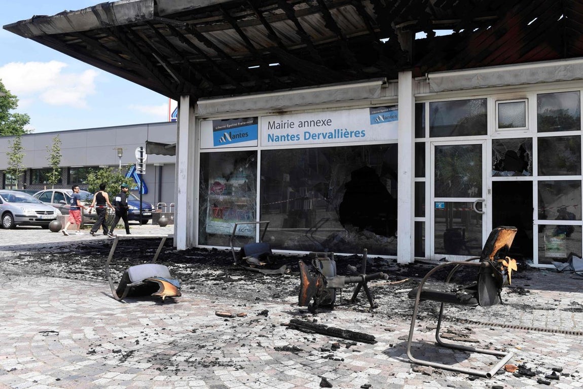 Las impresionantes fotografías que dejan tres noches de altercados