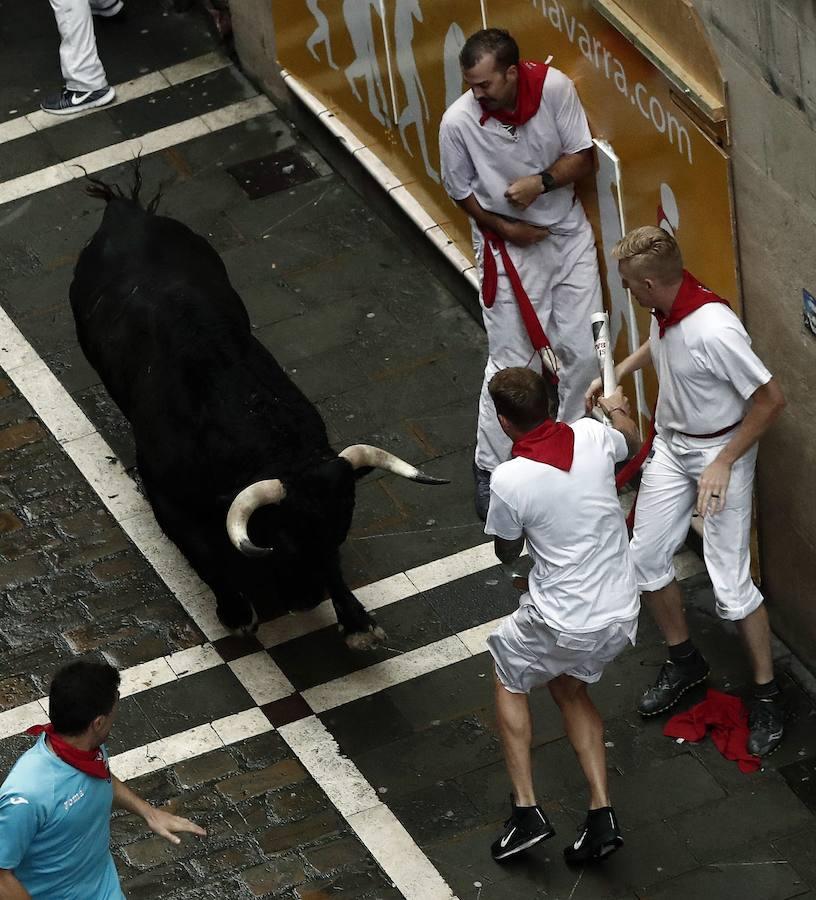 Las mejores imágenes del encierro de San Fermín del 7 de julio