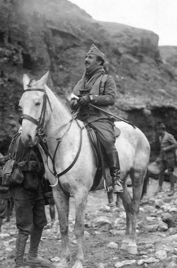 Franco, teniente coronel de La Legión. 