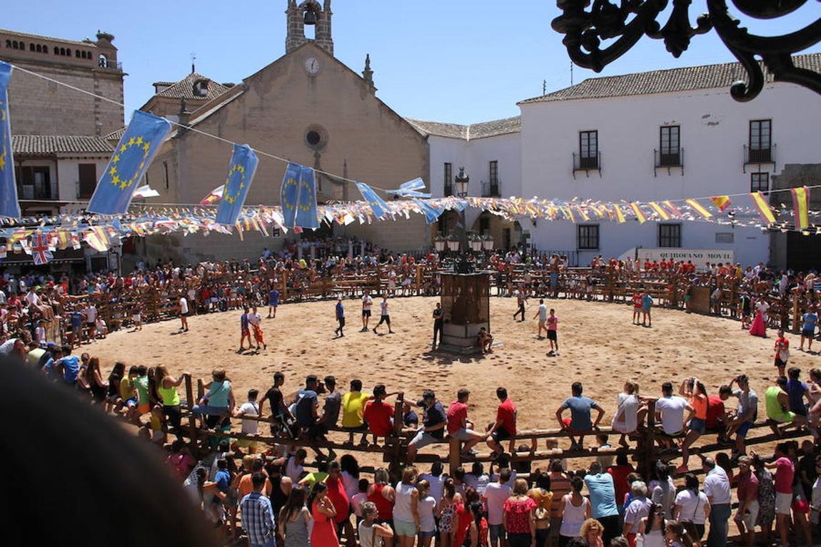 Llegan las vaquillas a La Puebla de Montalbán