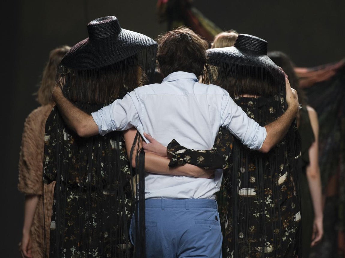 Ailanto y su amor por la naturaleza