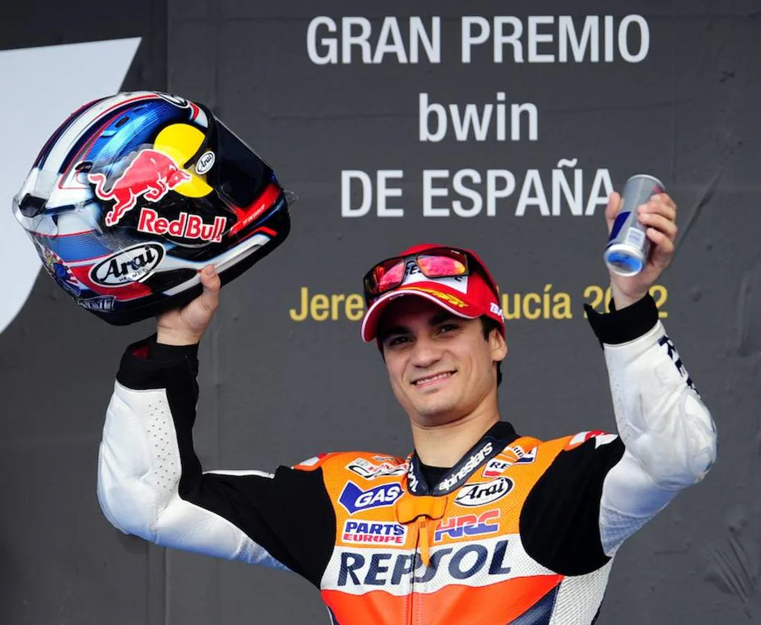 Pedrosa, sonriente en el podio de Jerez. 
