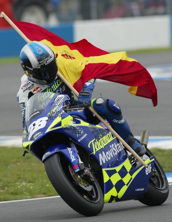 Campeón de 250 cc con Honda. 