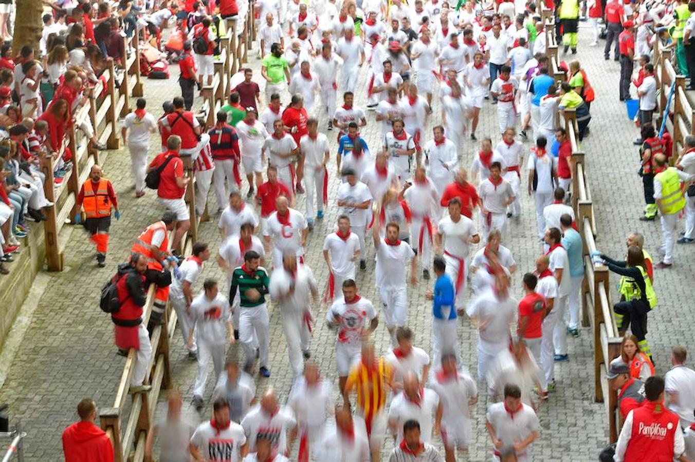 Las mejores imágenes del sexto encierro de San Fermín