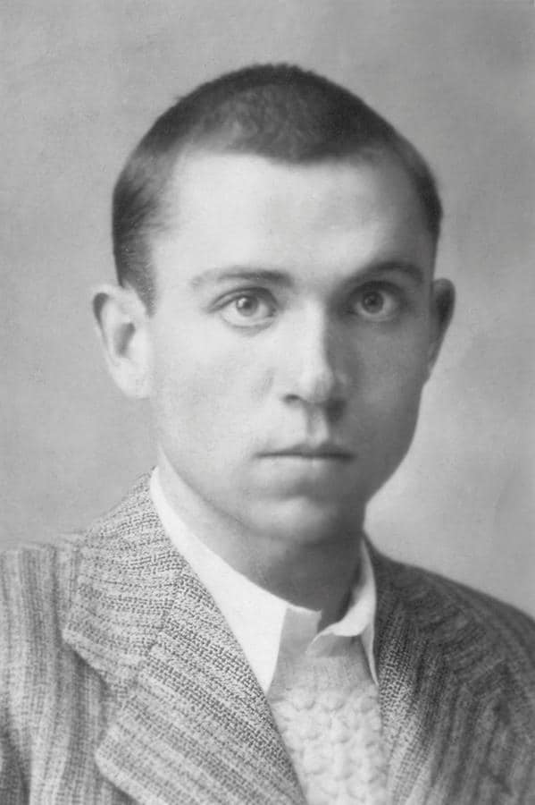Retrato de Miguel Hernández en 1933. 