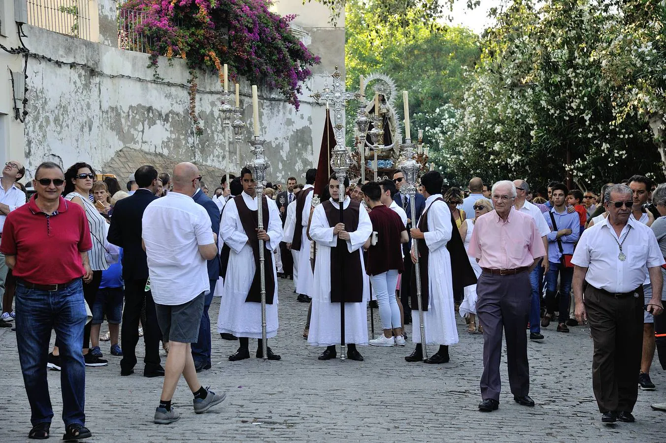 Galería de la procesión de la Virgen del Carmen del Puente de Triana