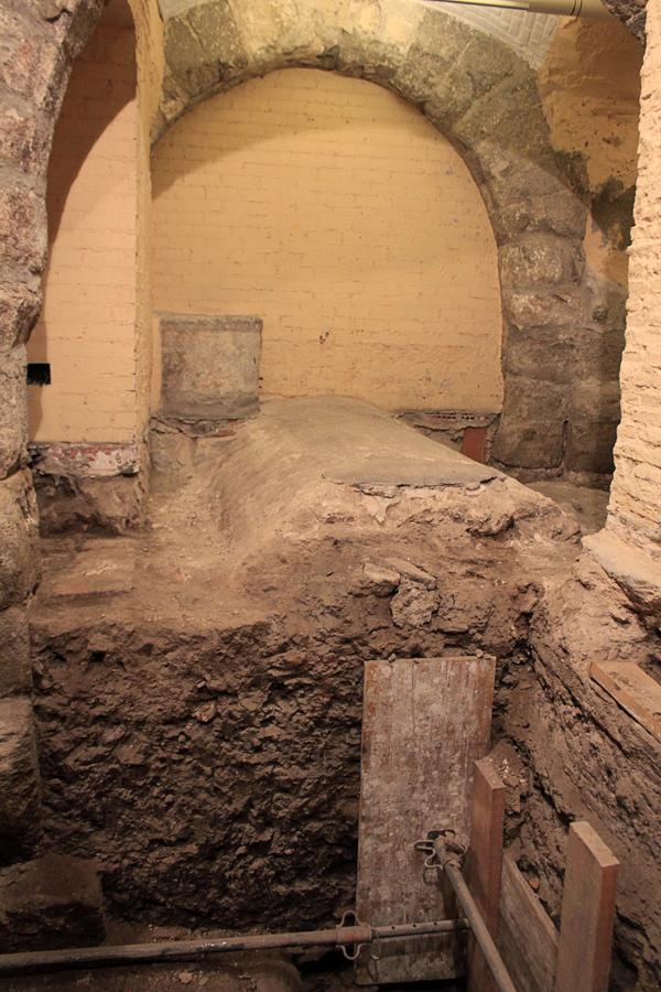 En imágenes: Page y Tolón visitan las obras de la Mezquita de Tornerías