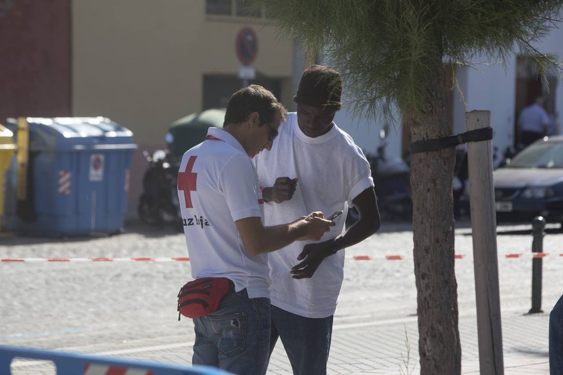 Un centenar de inmigrantes acogidos en la Mirandilla