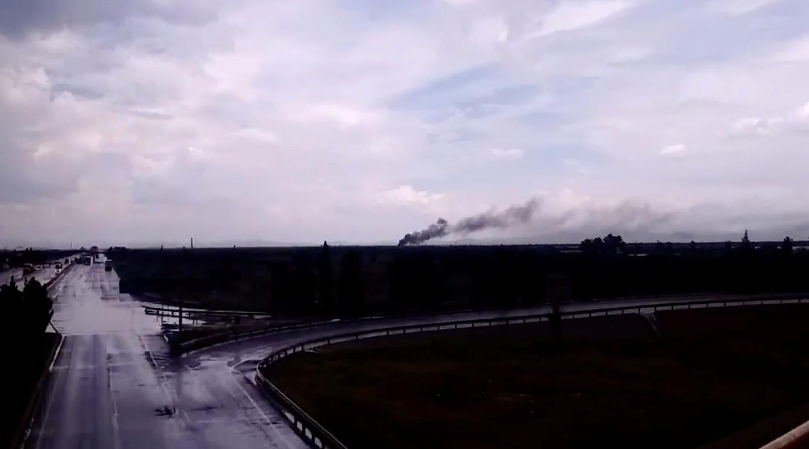 Más de un centenar de pasajeros y tripulantes de un avión han sobrevivido este martes al accidente ocurrido al despegar del aeropuerto de Durango, norte de México. 