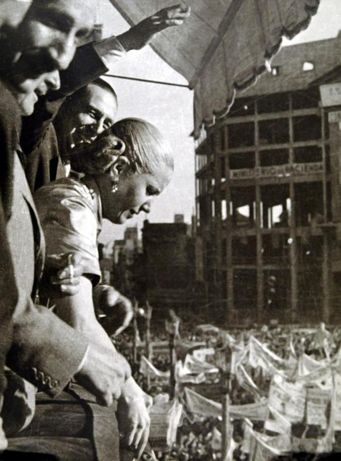 «Evita» durante un mitin en Argentina. 