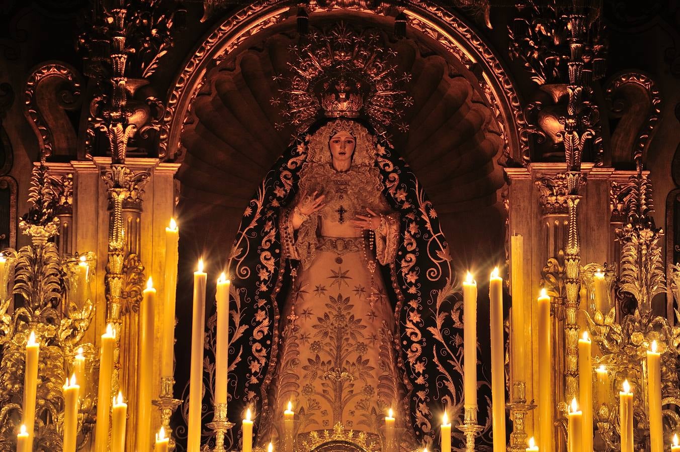 Galería del triduo de la Virgen de los Ángeles de los Negritos