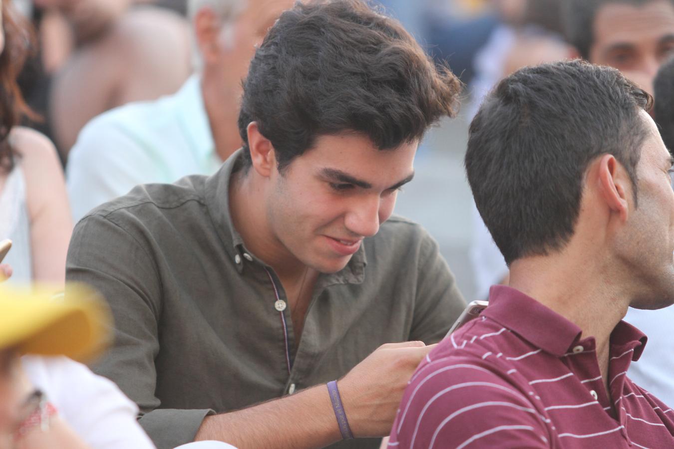 Concurrida tarde de toros en Bargas