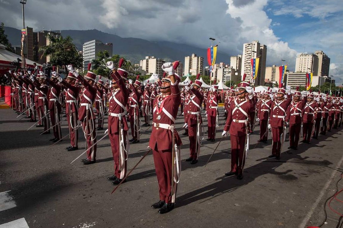 En imágenes: así ha sido el atentado contra Maduro