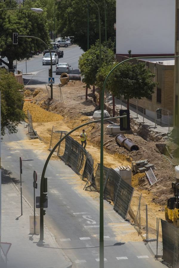 De zanja en zanja por las calles de Sevilla