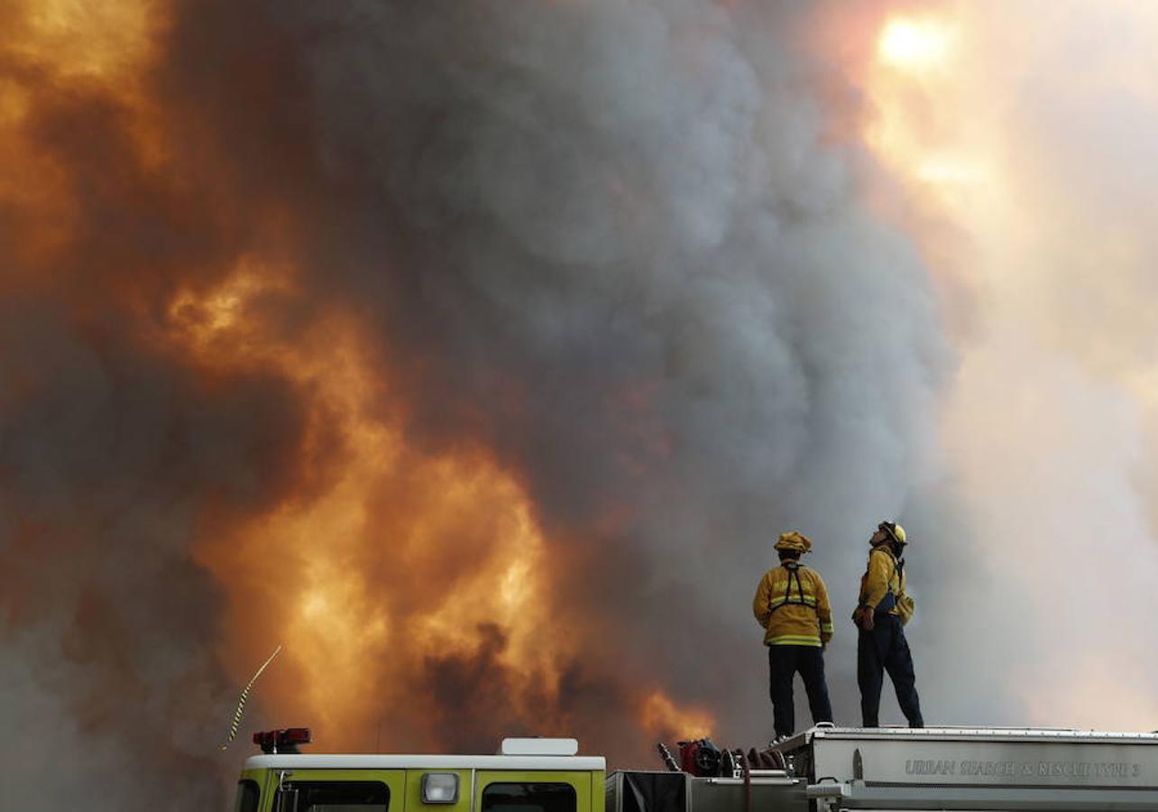 El incendio más grande de la historia del estado al superar las 114.800 hectáreas quemadas. 