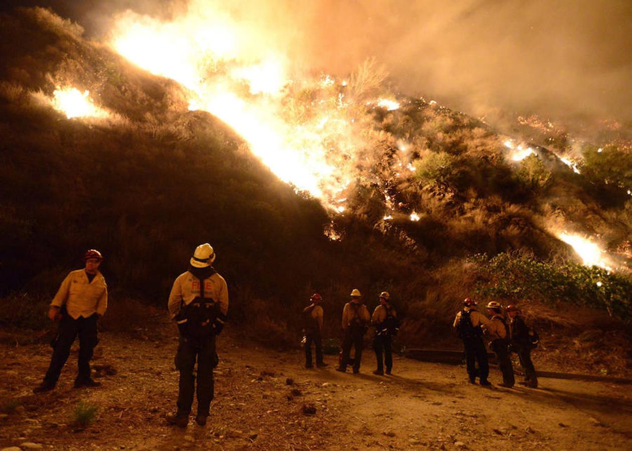 El incendio más grande de la historia del estado al superar las 114.800 hectáreas quemadas. 