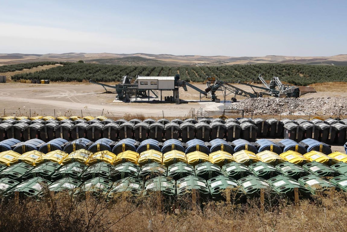 La planta de reciclaje del Lobatón, en imágenes