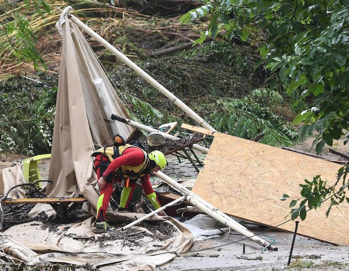 La actividad no cesa. Los campings son los principales damnificados por las tormentas en el sur de Francia.