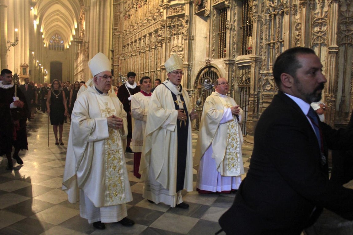 En imágenes: Toledo con su Virgen del Sagrario y los botijos