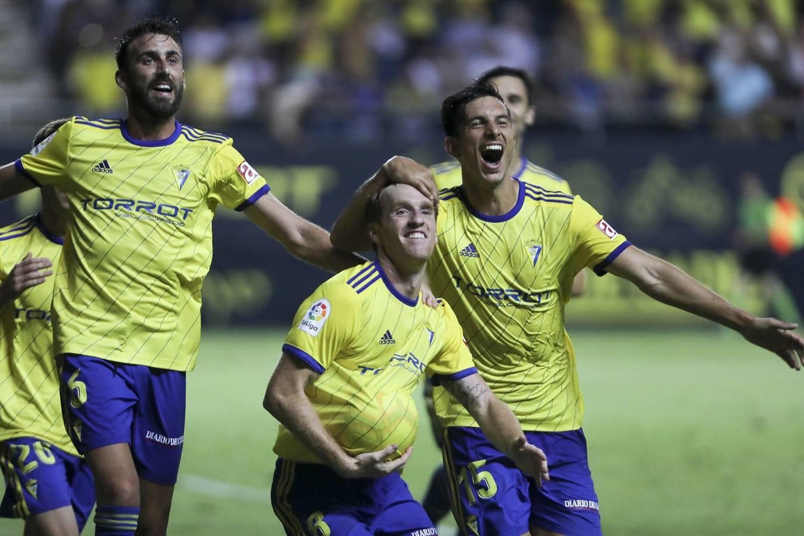 GALERÍA: El Cádiz CF-UD Almería en imágenes