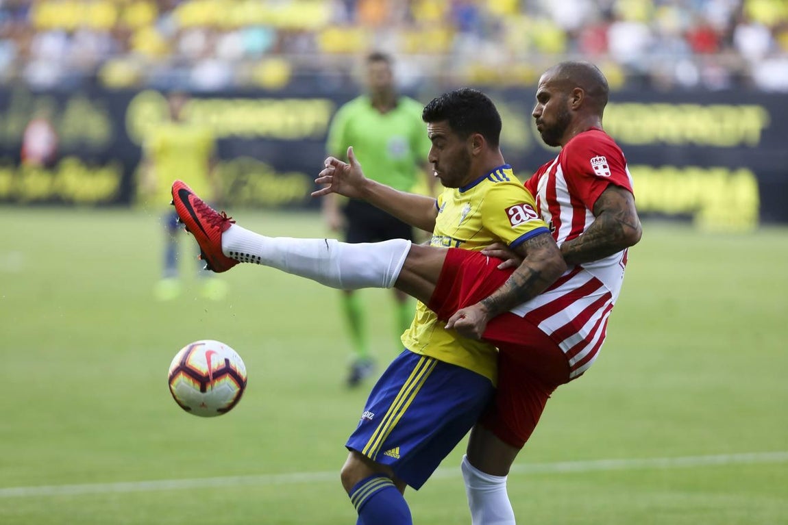 GALERÍA: El Cádiz CF-UD Almería en imágenes