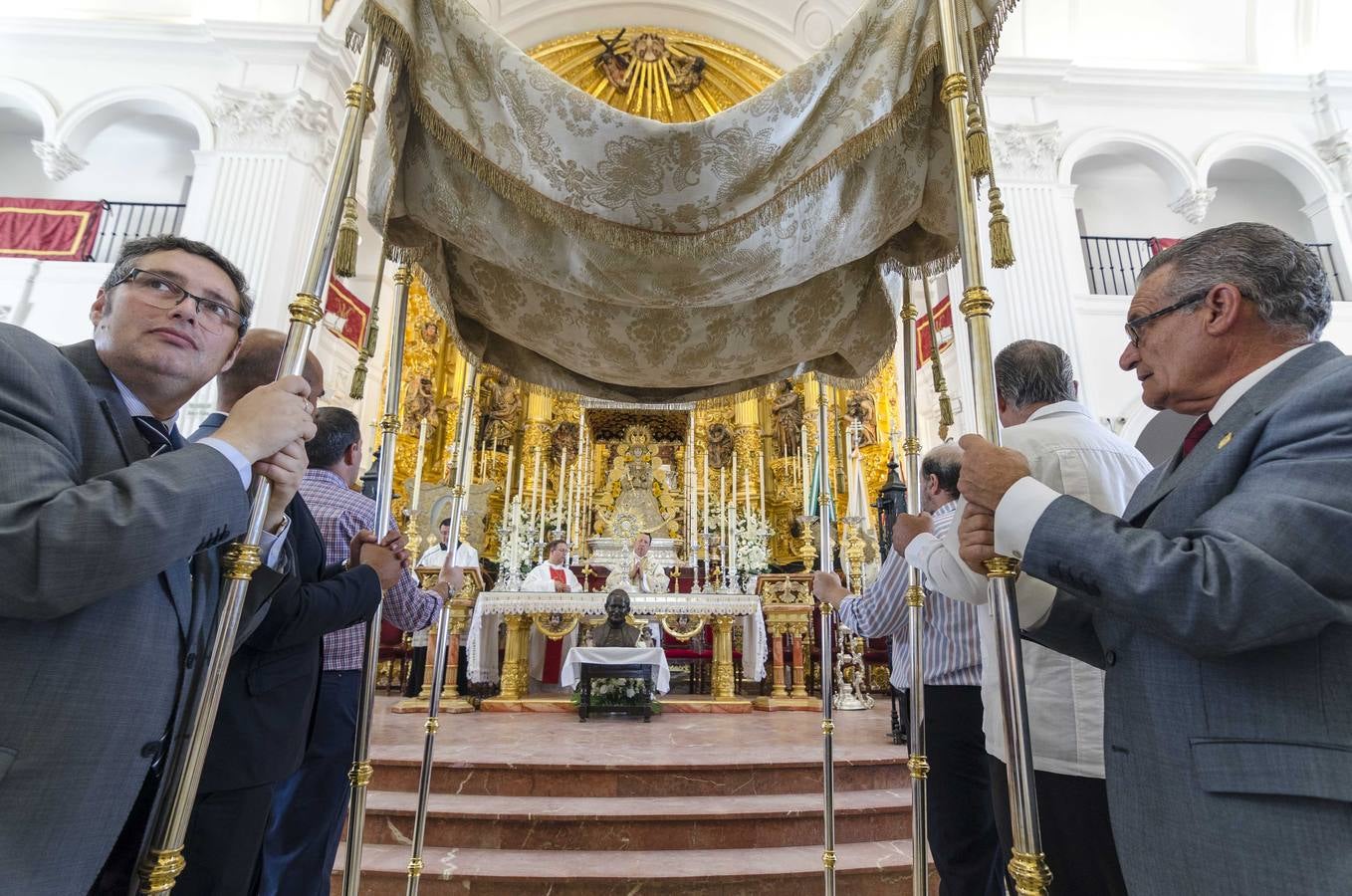 El Rocío Chico: un año más de agradecimiento a la Virgen