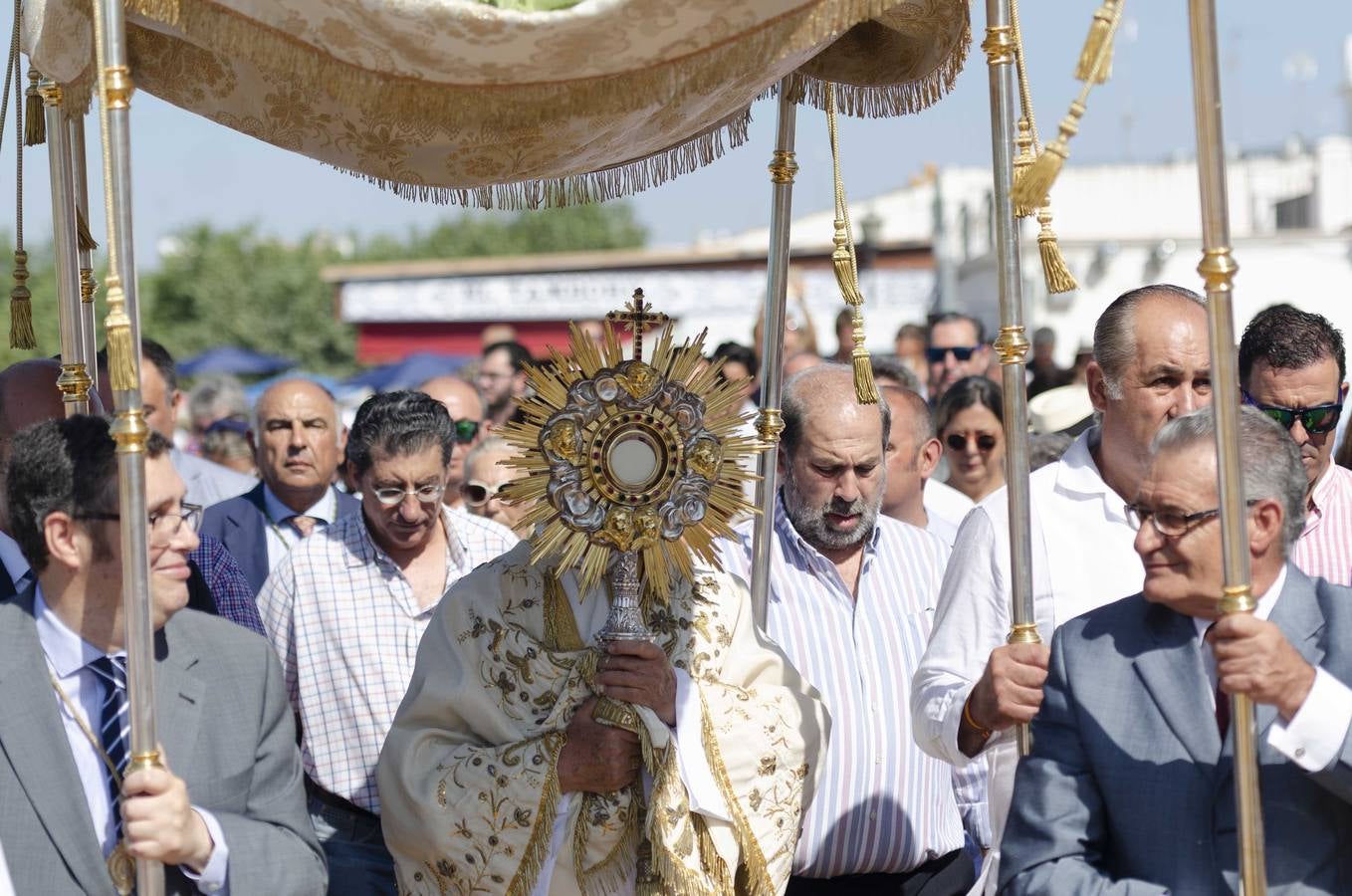 El Rocío Chico: un año más de agradecimiento a la Virgen