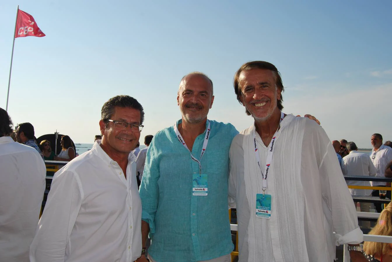 Rafael Domínguez (presidente del Real Club de Golf de Sevilla), Iñigo Soto (director general adjunto de Helvetia) y Pedro Torralbo