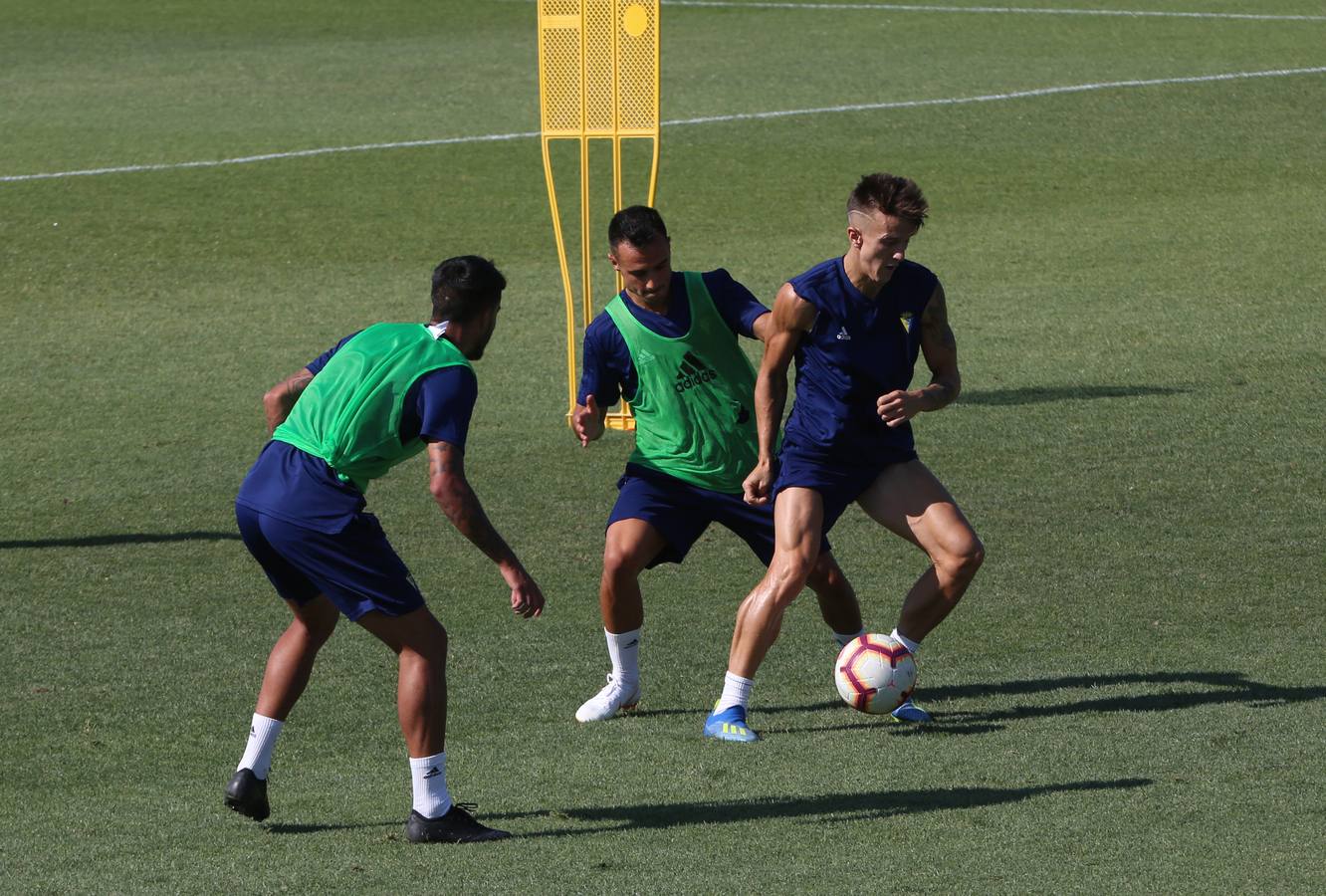 Las mejores imágenes del entrenamiento del Cádiz CF en El Rosal