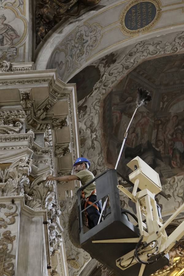 Así transcurren los trabajos de restauración de La Magdalena en Sevilla