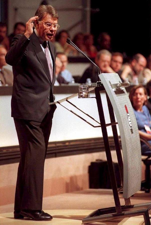 Felipe González durante un congreso del PSOE. 