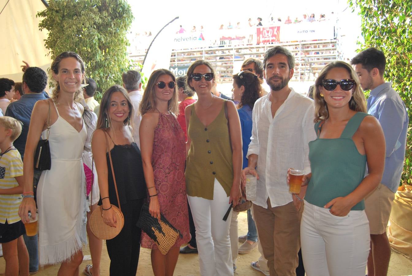 Cristina Mora-Figueroa, Teresa Ovando, Teresa Villalba, Isabel de los Reyes, Carlos Pérez de Petinto y Blanca Gutiérrez- Alviz