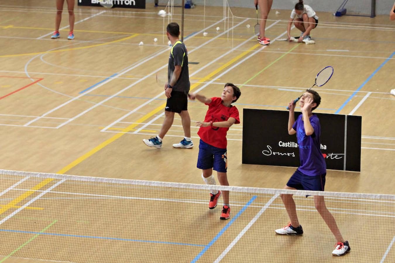 Gran éxito del campus de bádminton en Toledo