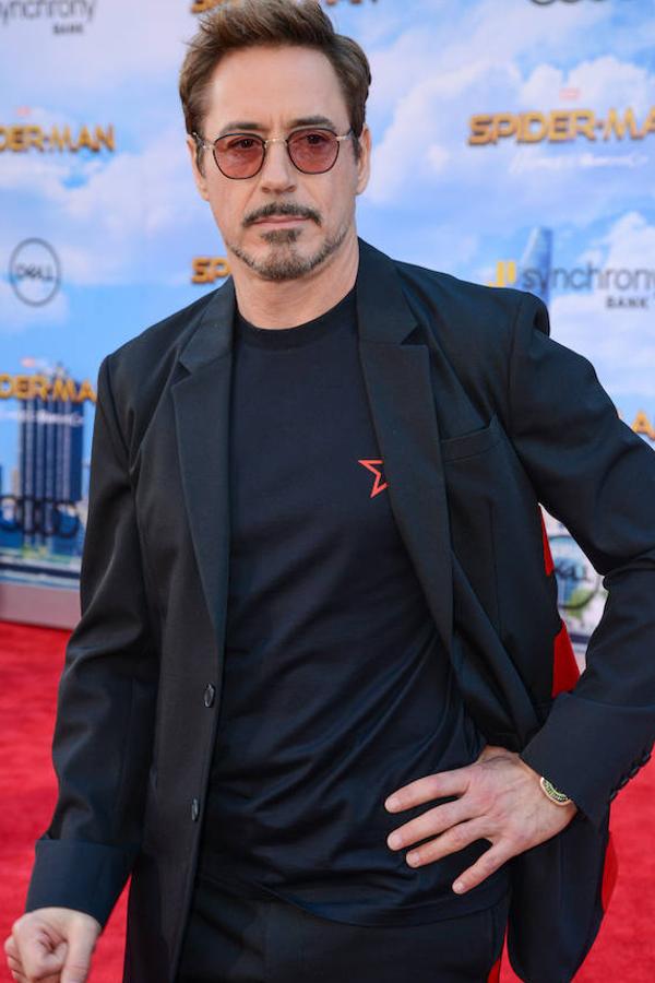 Robert Downey Jr.. El actor protagonista de «Iron Man» fue uno de los más conocidos en los 90 por sus espontáneas experiencias con el sexo. Hace poco el actor confesó: «Durante muchos años estuve obsesionado con el sexo. No tengo por qué esconderlo». Según el intérprete esos momentos se quedaron atrás hace mucho tiempo, ahora es un hombre felizmente casado.