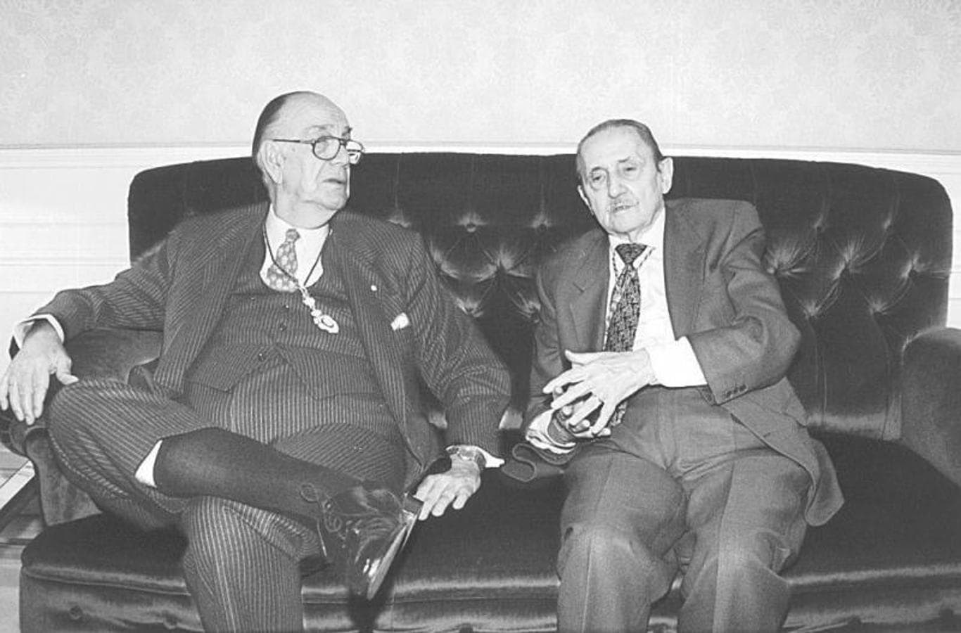 Camilo José Cela y Antonio Buero Vallejo. 