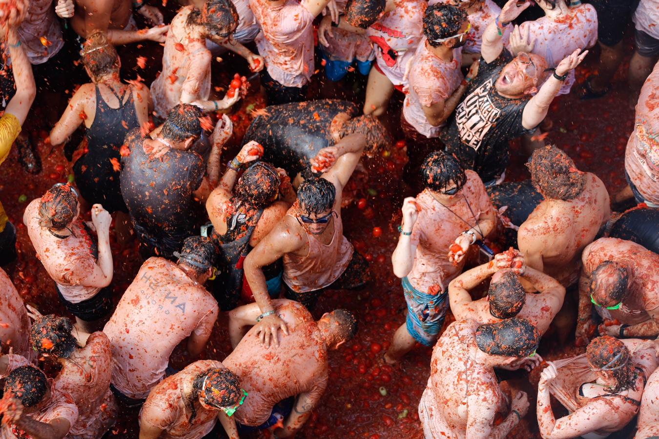 Las mejores imágenes de la Tomatina de Buñol 2018. 