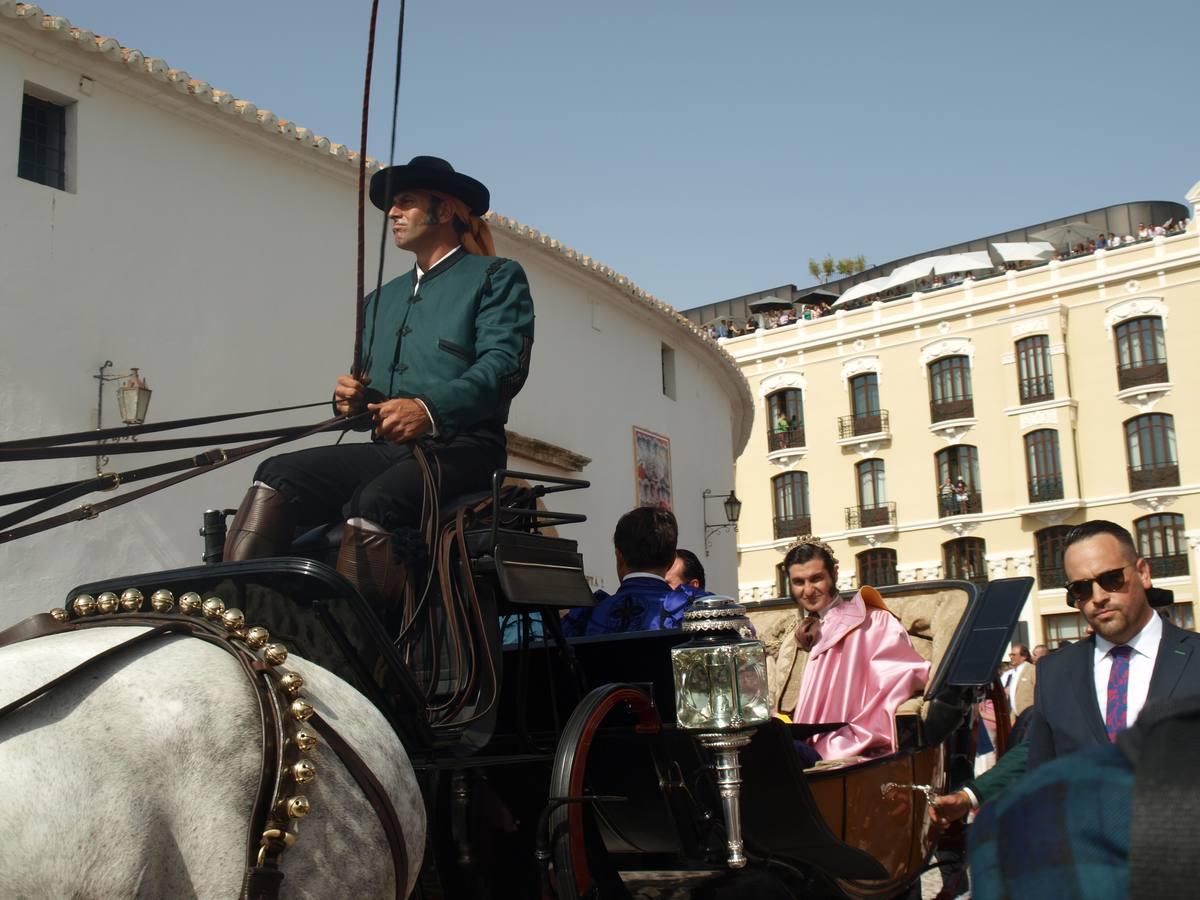 Llegada a la plaza de Morante de la Puebla